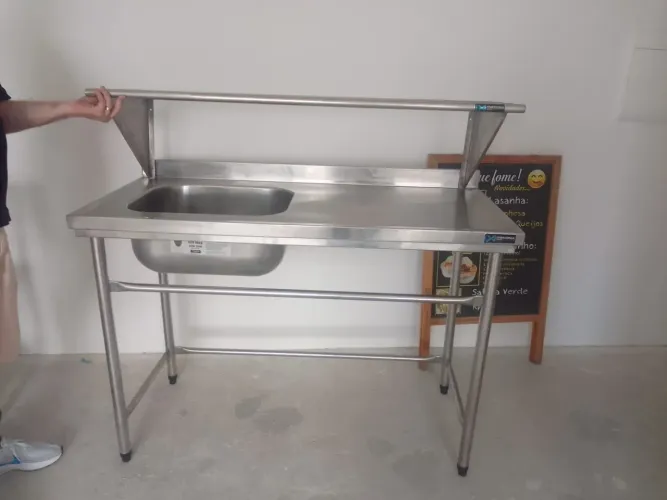 Mesa alumínio