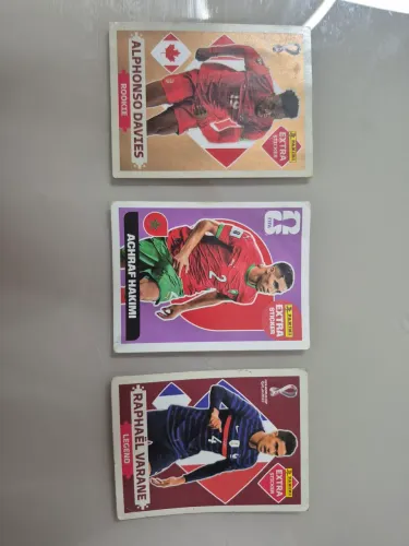 Figurinhas Legend e Extra Sticker Copa do Mundo Qatar 2022 - Panini 