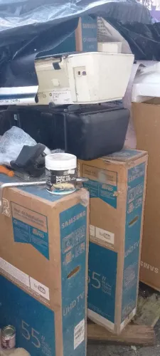 Tvs , impressoras, notebook, para retirar peças.