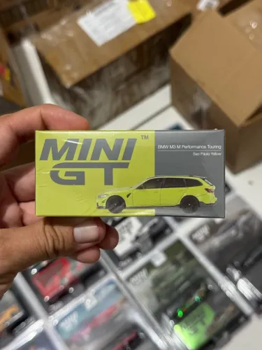 Mini GT 1102