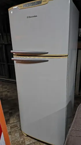Geladeira Electrolux Frost Free