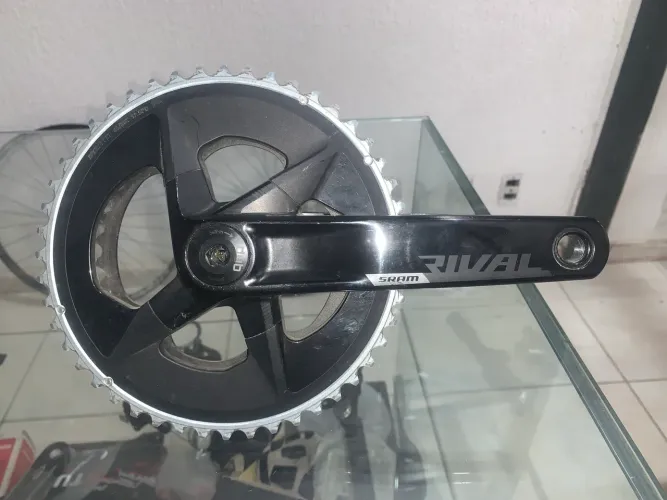 Pé de vela sram rival com potencimetro 