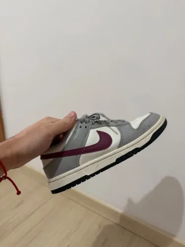 Tênis Nike Dunk