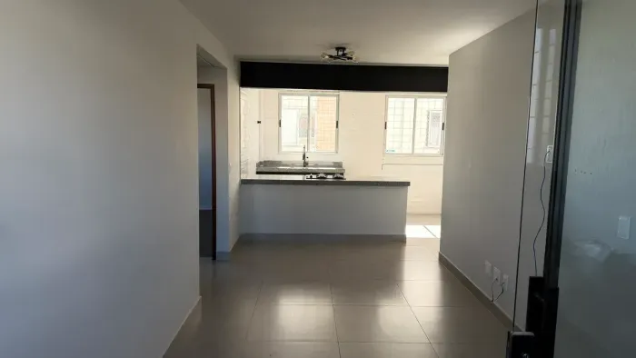 Imóvel para aluguel possui 80 metros quadrados com 2 quartos em Nova Granada - Belo Horizo