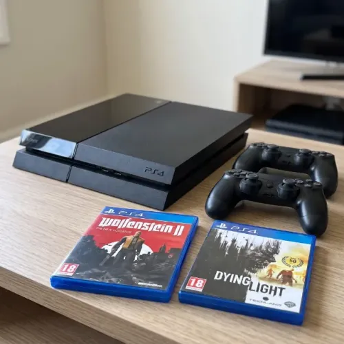 PS4 Playstation 4 + 2 Jogos + 2 Controles Play 4 + Garantia 3 Meses