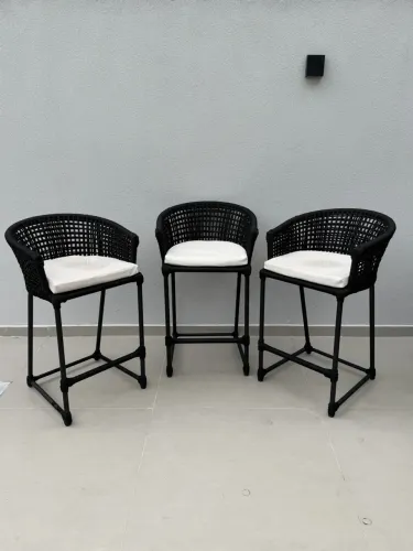 CONJUNTO 3 BANQUETAS ALTAS EM CORDA NÁUTICA