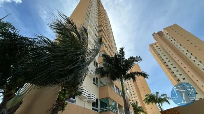 VENDE APARTAMENTO NO TORRES DE AMINTAS