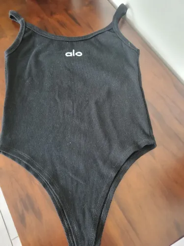 Body preto M