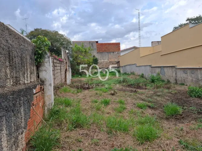 Terreno à venda no Bairro Brasil com 297m²