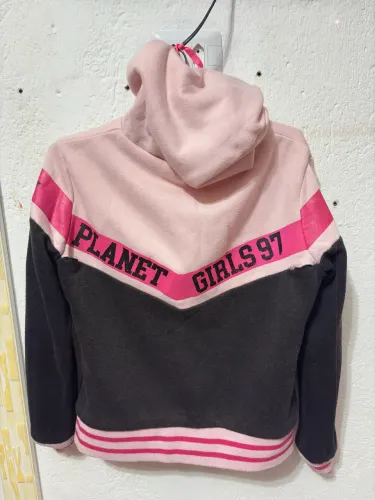 Dupla face planet Girl