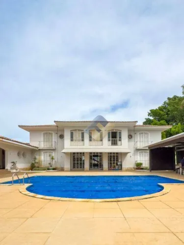 MANSÃO EXCLUSIVA | 5 SUÍTES | 1.200m² | TERRENO DE 5.000m² | PISCINA | PARK WAY