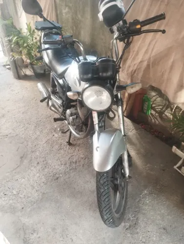 Suzuki Yes EN 125 SE