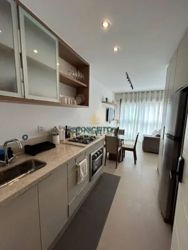 Apartamento a venda com 1 quarto, Mobiliado, 31m², no bairro Estreito - Florianópolis