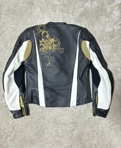 Jaqueta de motociclista feminina