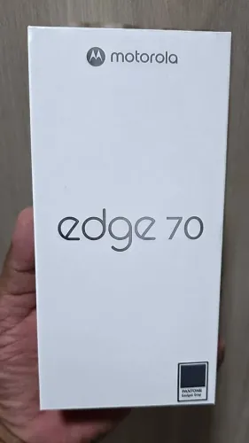 (Lacrado) Motorola Edge 70 5G - 256GB 24GB (8GB RAM + 16GB RAM Boost) Cinza