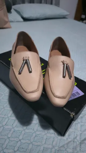Mocassim Santa Lolla Bege com Aplicações | n° 34