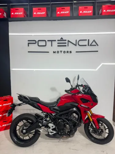 TRACER 900 GT