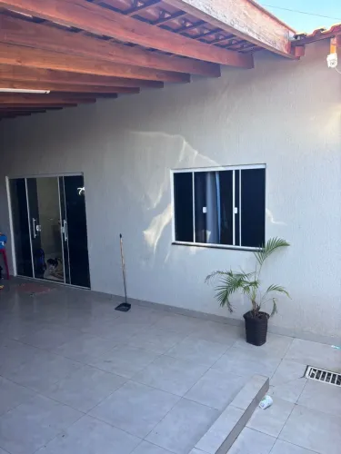 Vendo ou troco/permuta por aparamento ou casa de maior valor
