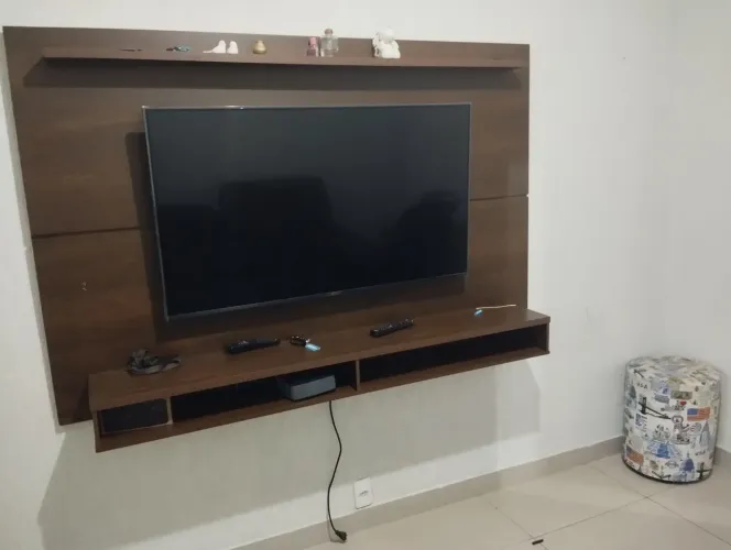 Vendo painel para tv de ate 60 polegadas no jeito!!
