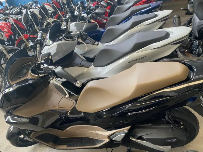 Honda PCX dlx 2026 0km shalom veículos