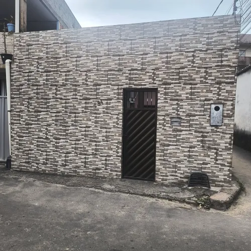 Vende se está casa proto para morar