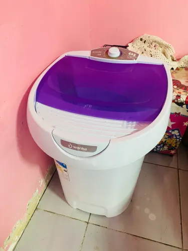 Vende-se tanquinho 4 quilos Voltagem 110