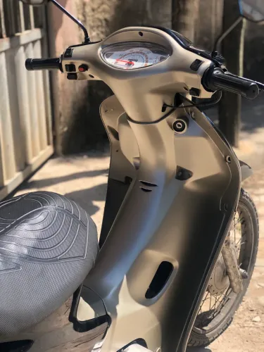 ? Honda Biz 100 ? Ano 2002 