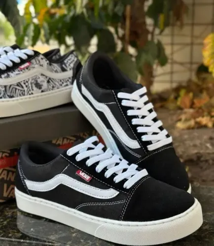 Vans Old Skool (Preto e Branco)