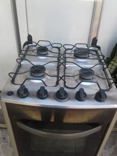 EXCELENTE FOGÃO COM FRETE GRÁTIS !