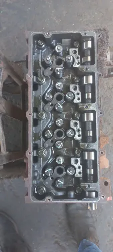 Vendo motor isf 2.8 parcial com cabeçote valor 2.200