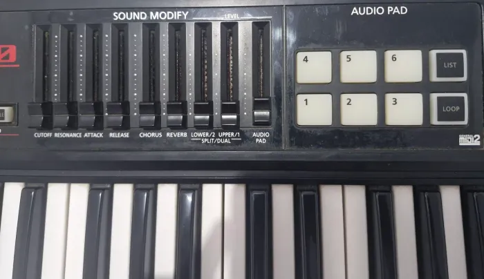 Teclado sintetizador Roland XPS 10