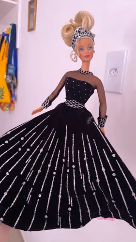Boneca Barbie Holiday 1998