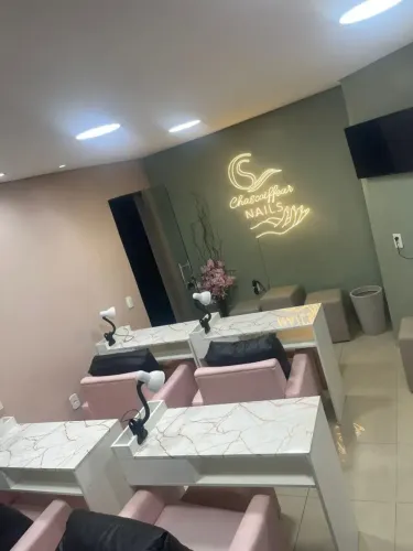 ALUGO ESMALTERIA COMPLETA  JÁ MONTADA! em Alvorada 1 - Manaus - AM