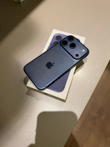 IPHONE 17 PRO 256GB com caixa