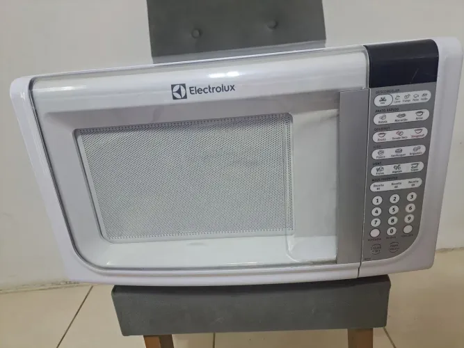 Microondas Electrolux 31 litros