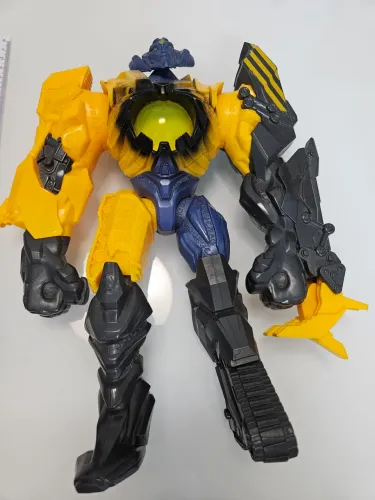 Boneco Makino Demolição Total Max Steel