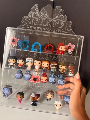Expositor Stranger Things Kinder Joy
