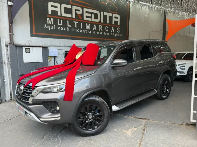 Toyota Hilux SW4 SRX 4X4 2.8 TDI 16V Dies. Aut. 2022