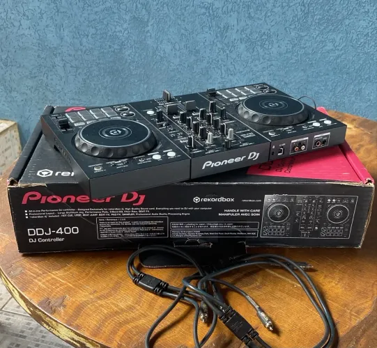 DDJ-400 - DJ Controller - Pioneer