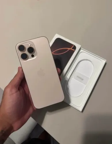iPhone 16 pro max