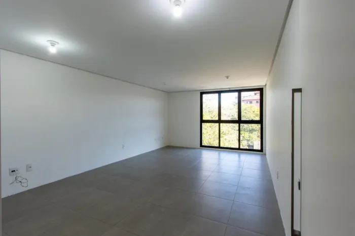 Sala comercial com vaga coberta!