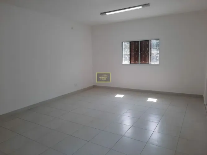 Sobrado comercial para locação no Sumaré