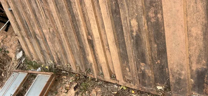 Portão de Garagem em Ferro Reforçado com Portão Social Embutido. Tamanho 2,60x4,25