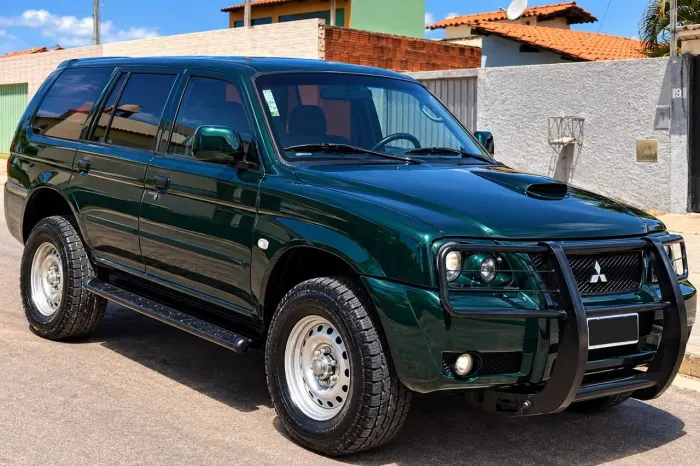 Mitsubishi L200 Sport HPE 2.5 4X4 CD DTI Dies. Mec. 2007
