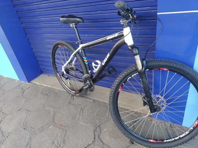 Bike aro 29 Caloi alumínio SHIMANO ACERA FREIOS HIDRÁULICOS