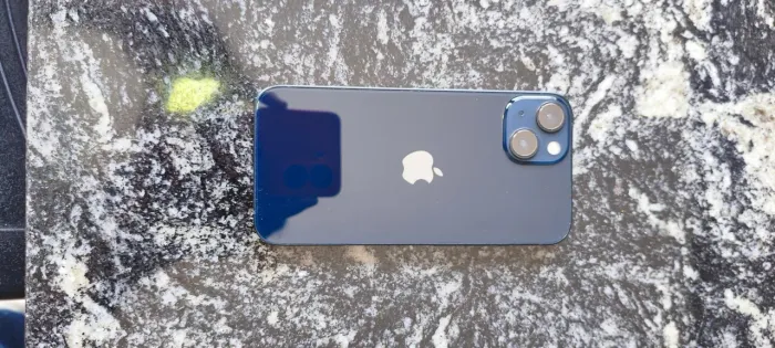 iPhone 13 original em ótimo estado