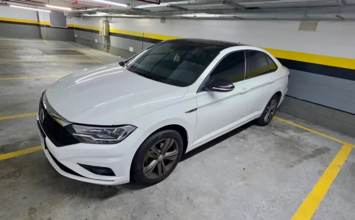 Volkswagen Jetta R-line 250 TSI 1.4 Flex 16V Aut. 2018