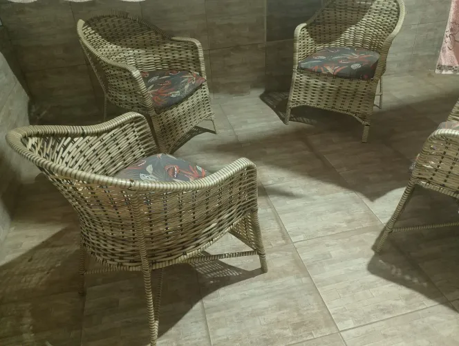 Vendo esse jogo de cadeira