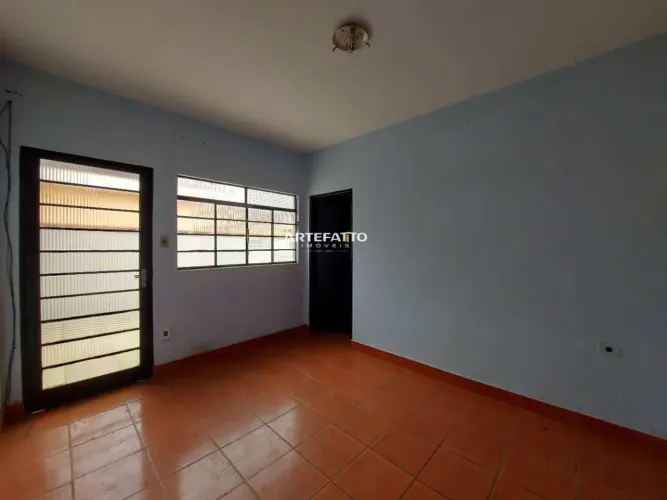 Casa à venda em Franca, Jardim Conceição Leite, com 2 quartos, 190m²