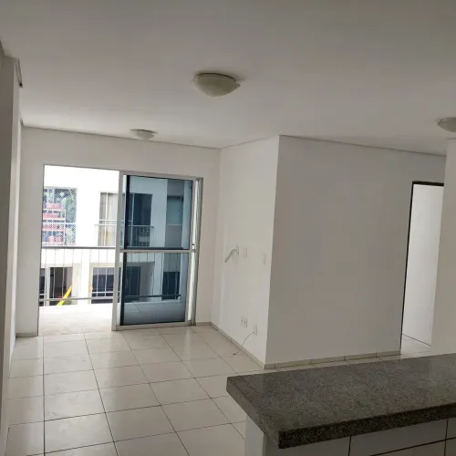 Apto no Horto Park pertinho da Homero e da FACID  com 3 Q sendo 1 suíte elevador financia